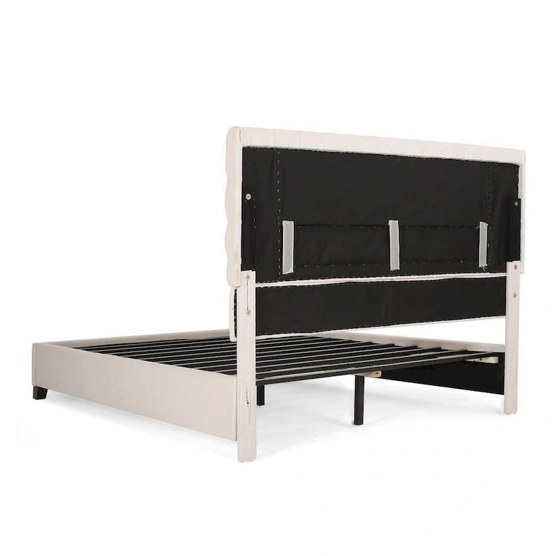 Lit plateforme grand format, polyester blanc cassé, capitonné