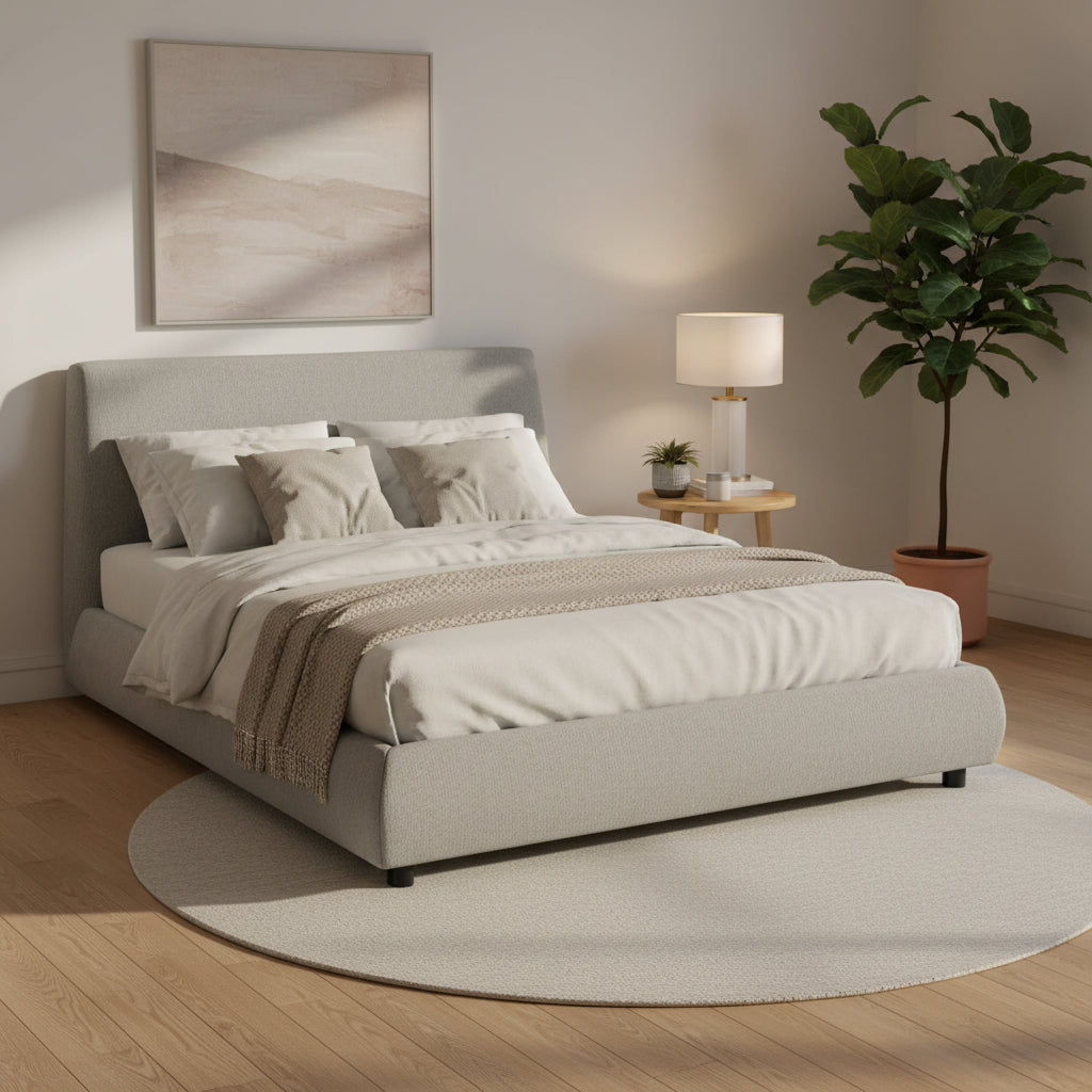 Lit plateforme queen, profil bas, revêtement en tissu chenille gris