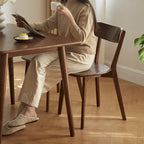 Chaise de salle à manger en bois massif de grade FAS, chaise de table en bois naturel, chaise de salon simple et naturelle 46,5 * 54 * 80cm