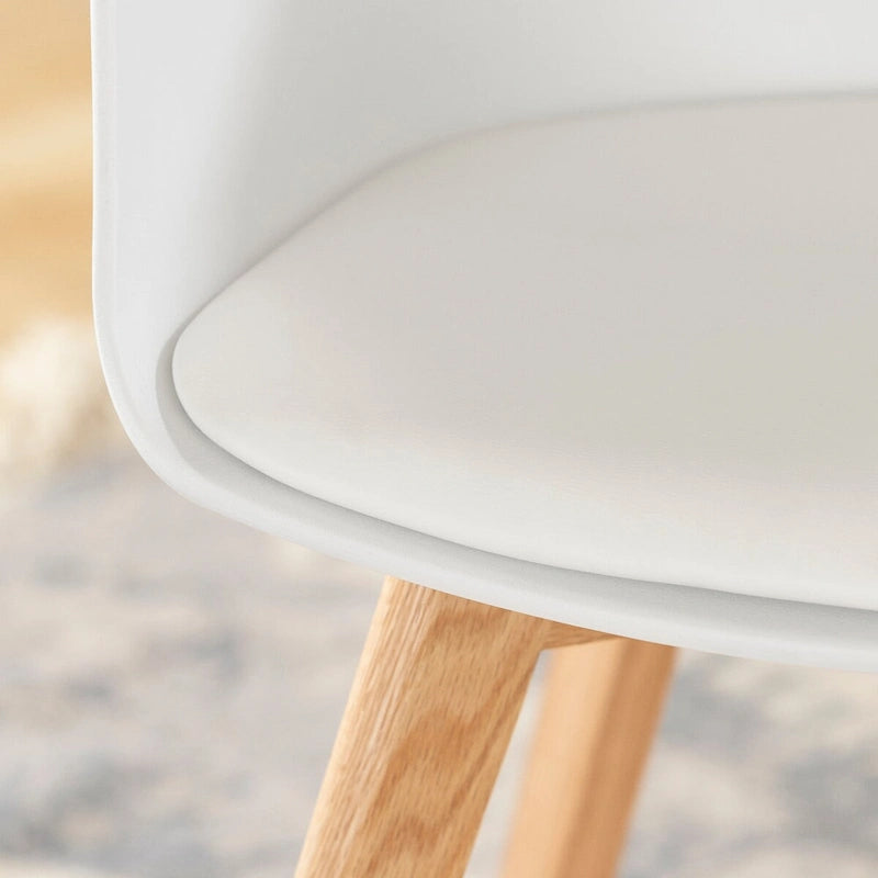de 2 chaises de salle à manger avec pieds en bois de hêtre